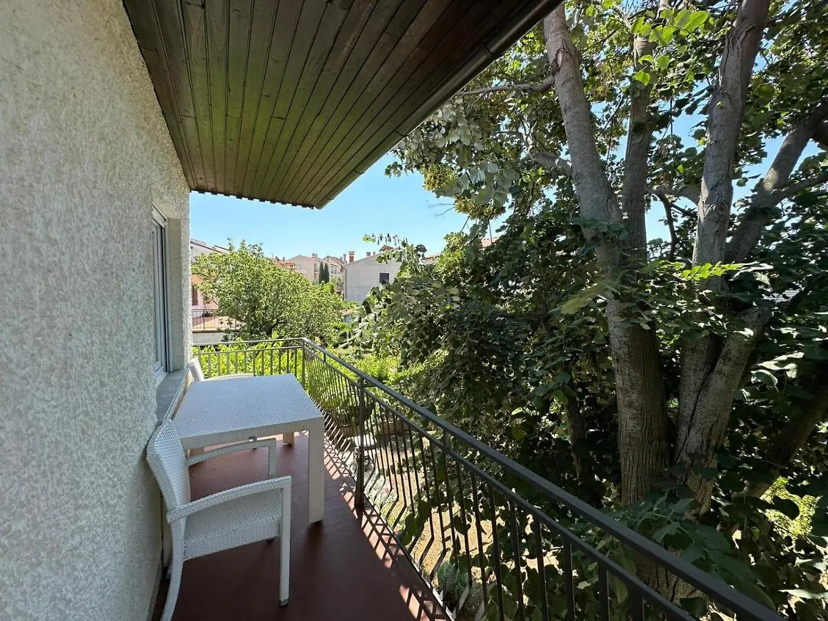 Ribarska Koliba - Villa Rosa Medulin 0*,
